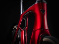 Trek Madone SLR 9 50 Metallic Red Smoke to Red Carbon S